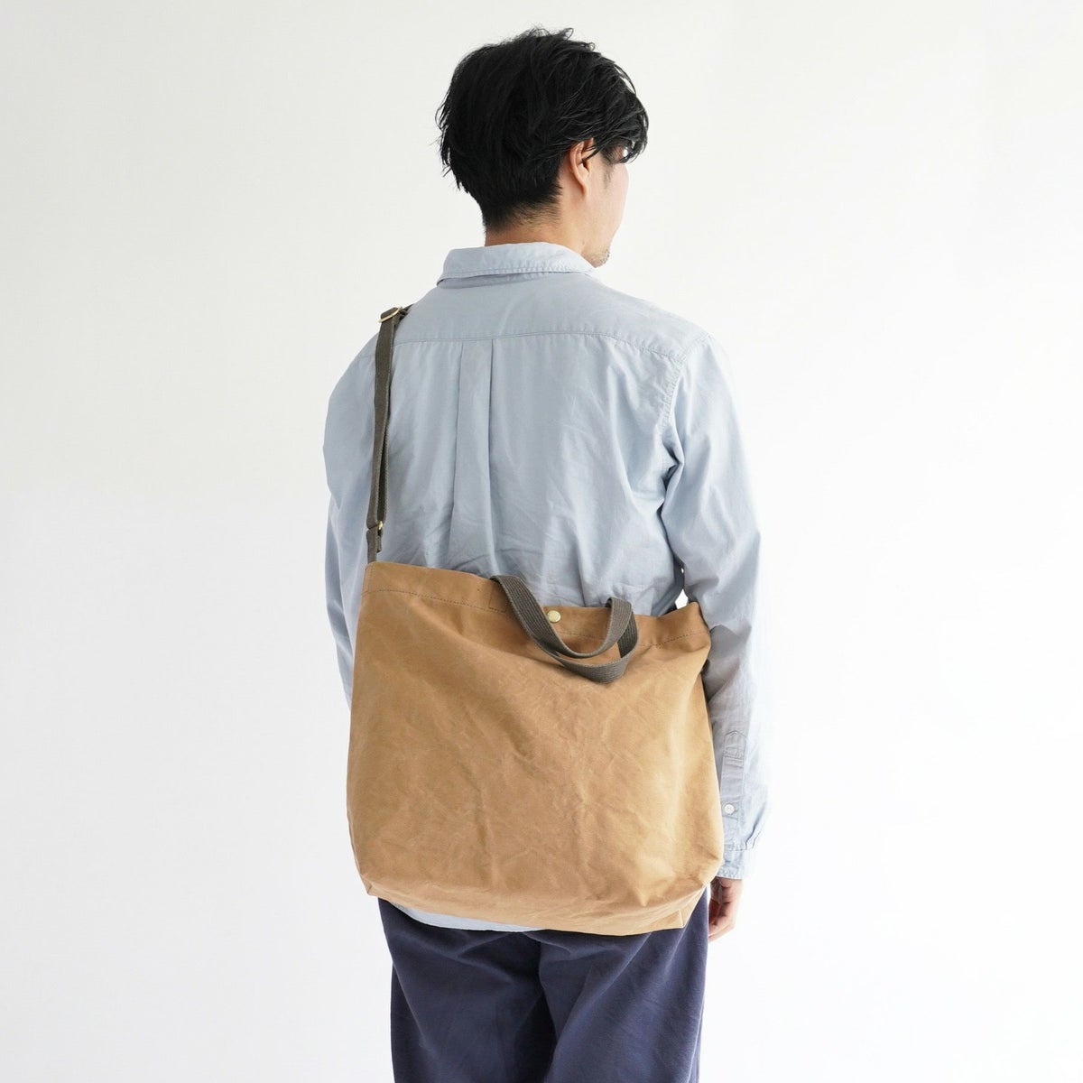 モデル身長 : 179cm