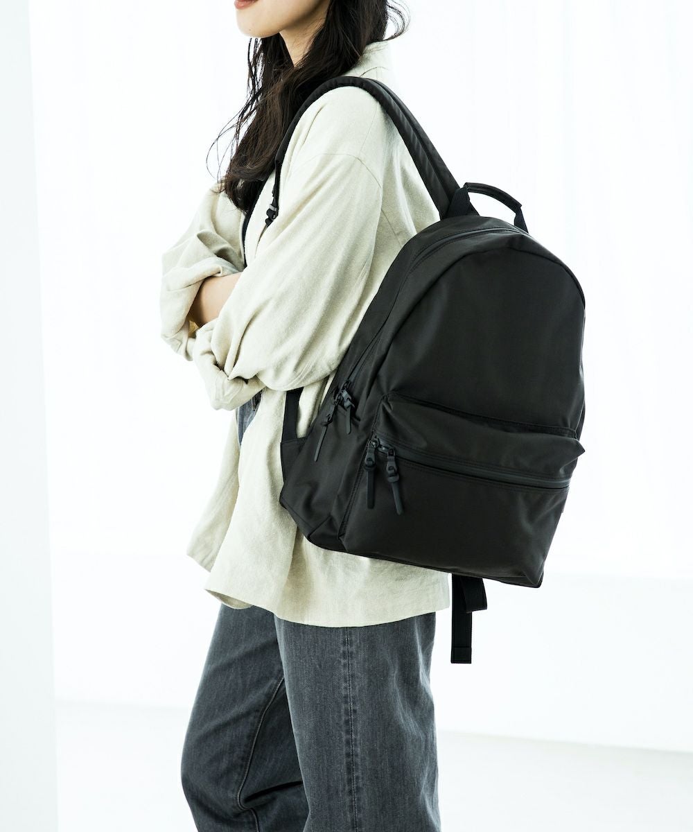MATTE NEW TINY DAYPACK ニュータイニーデイパック | evergreen works