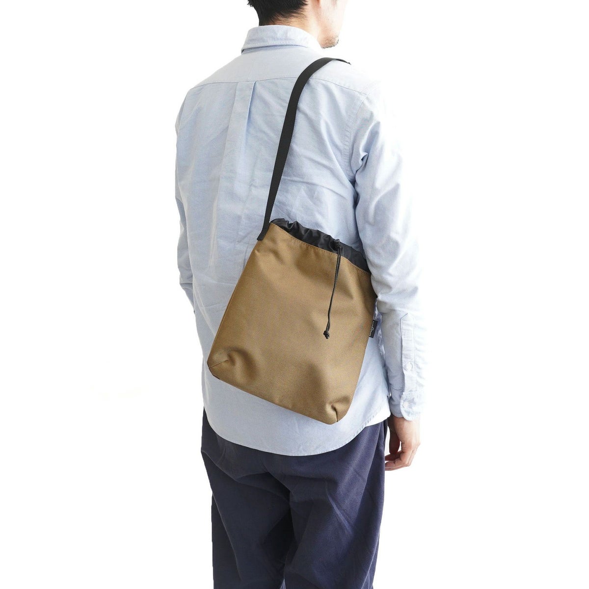 モデル身長 : 179cm