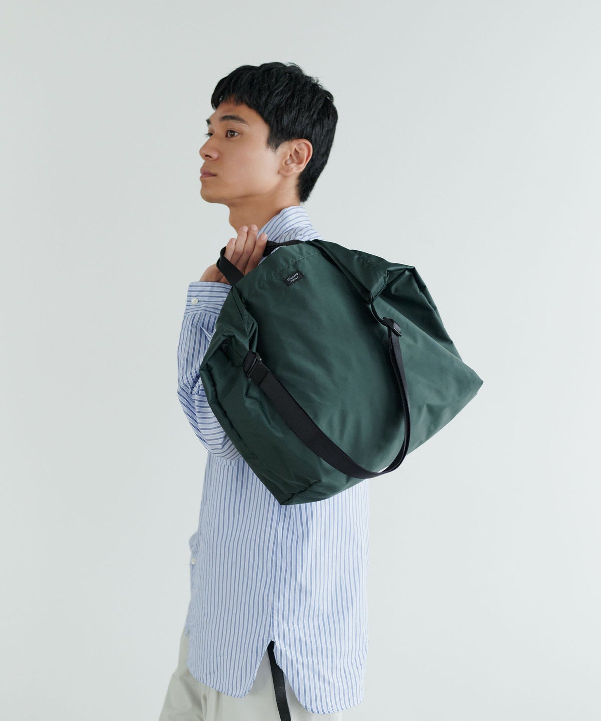 モデル身長 : 180cm