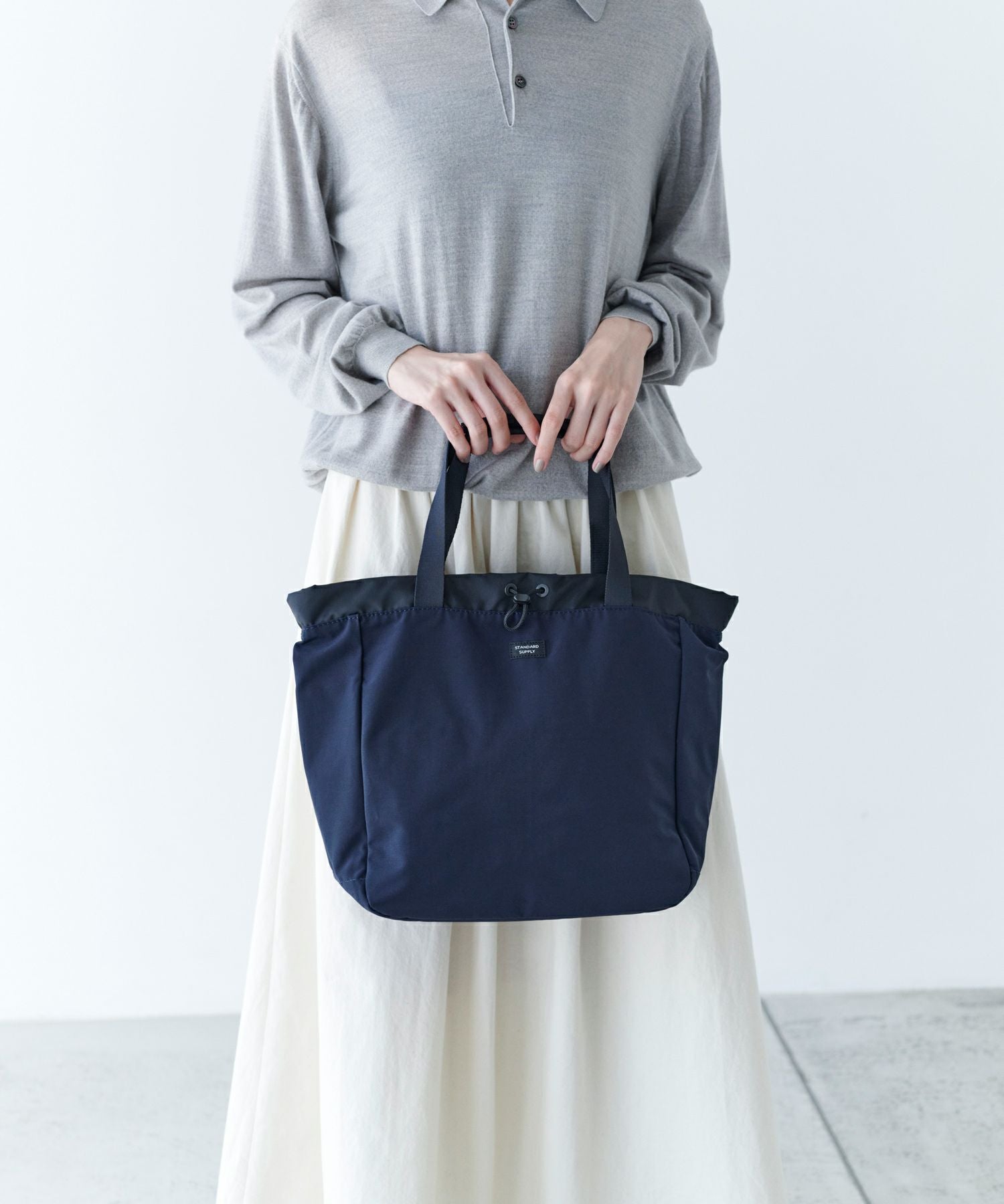 【美品】UN3D．ドローストリングコート DRAWSTRING CT 春夏 DRAWSTRING POUCH + / ドローストリングポーチ プラス】公式オンライン