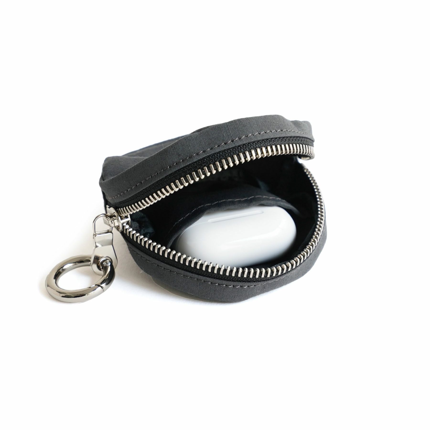 SIMPLICITY ROUND CHARM POUCH ラウンドチャームポーチ | evergreen