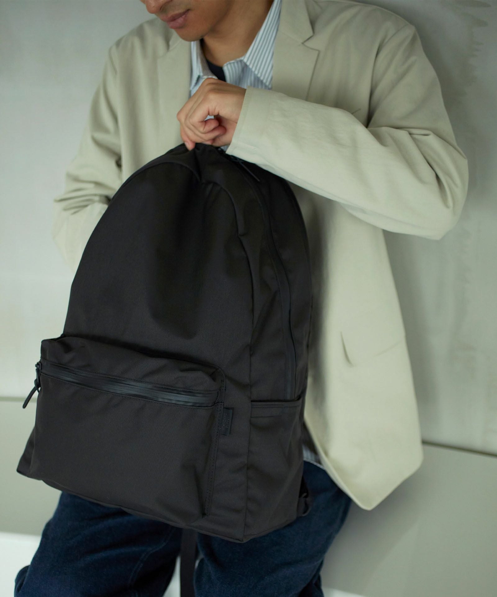 MATTE 2R COMMUTE DAYPACK 2ルームコミュートデイパック | evergreen