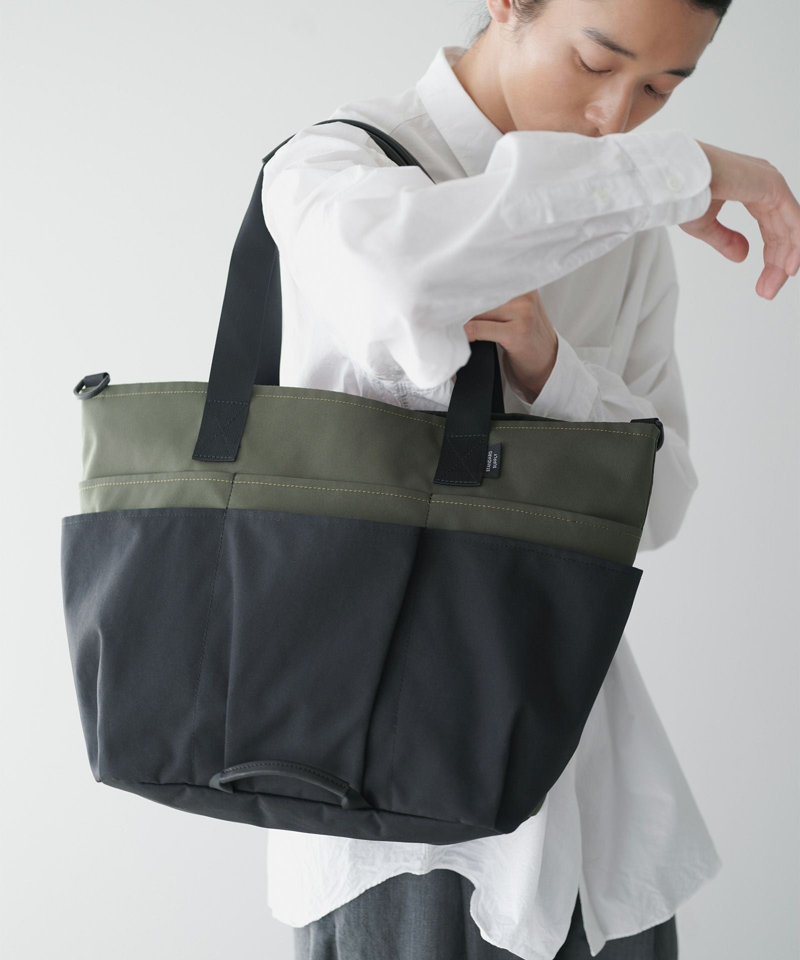 ECO STEP 2WAY UTILITY TOTE 2ウェイユーティリティトート | evergreen