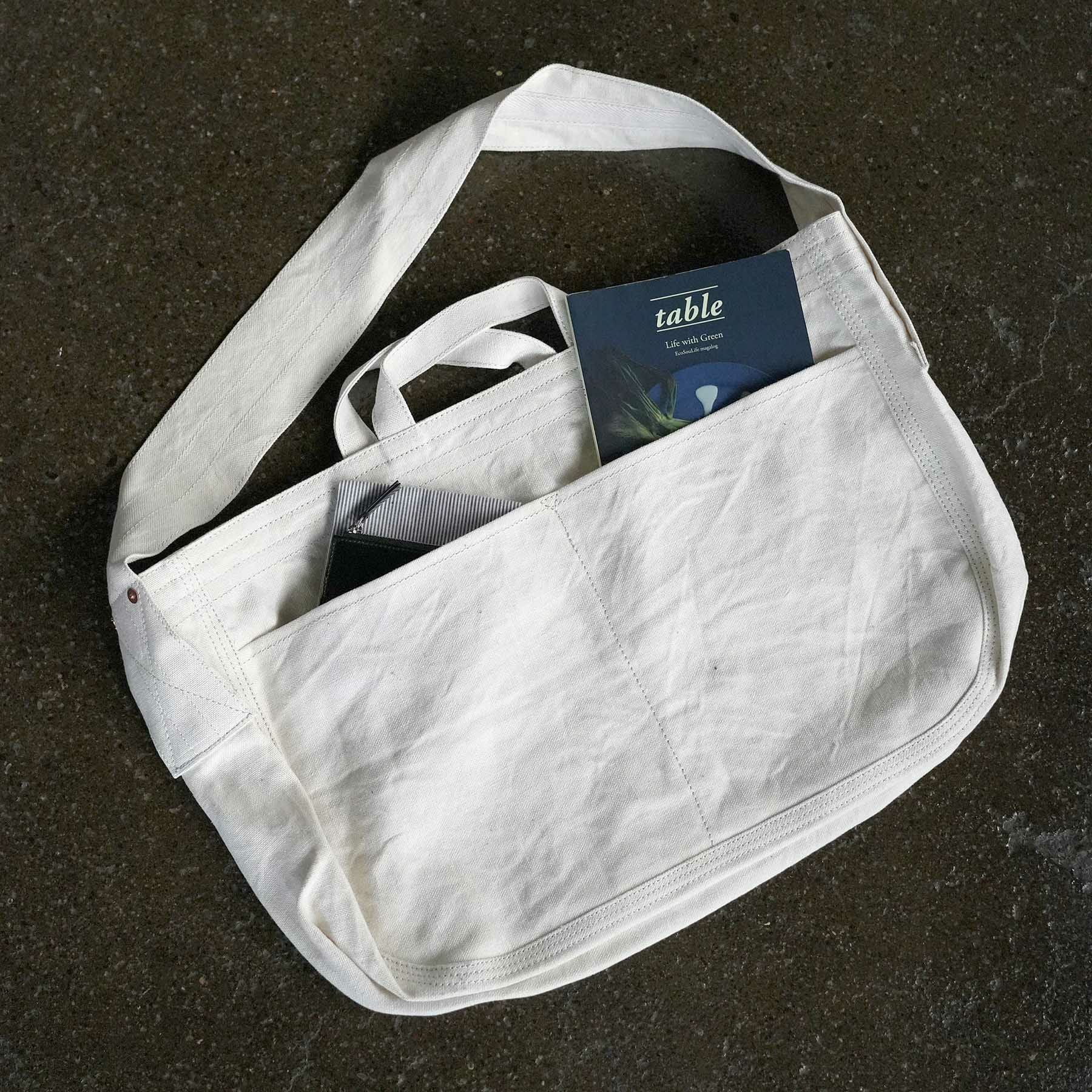 LINEN CANVAS NEWSPAPER BAG ニュースペーパーバッグ | evergreen