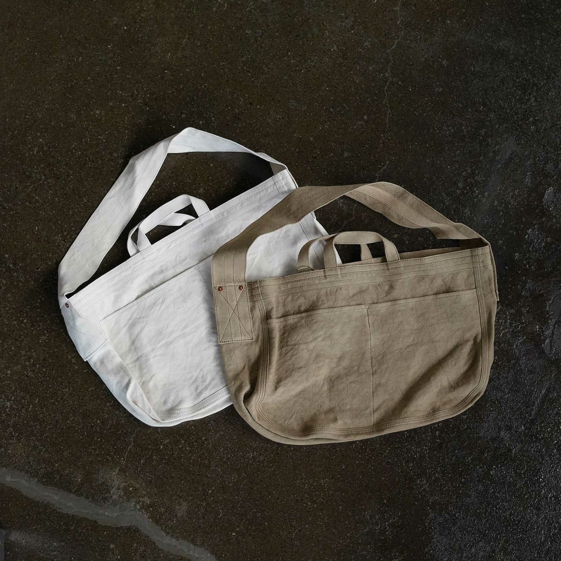 LINEN CANVAS NEWSPAPER BAG ニュースペーパーバッグ | evergreen LINEN CANVAS NEWSPAPER BAG ニュースペーパーバッグ | evergreen