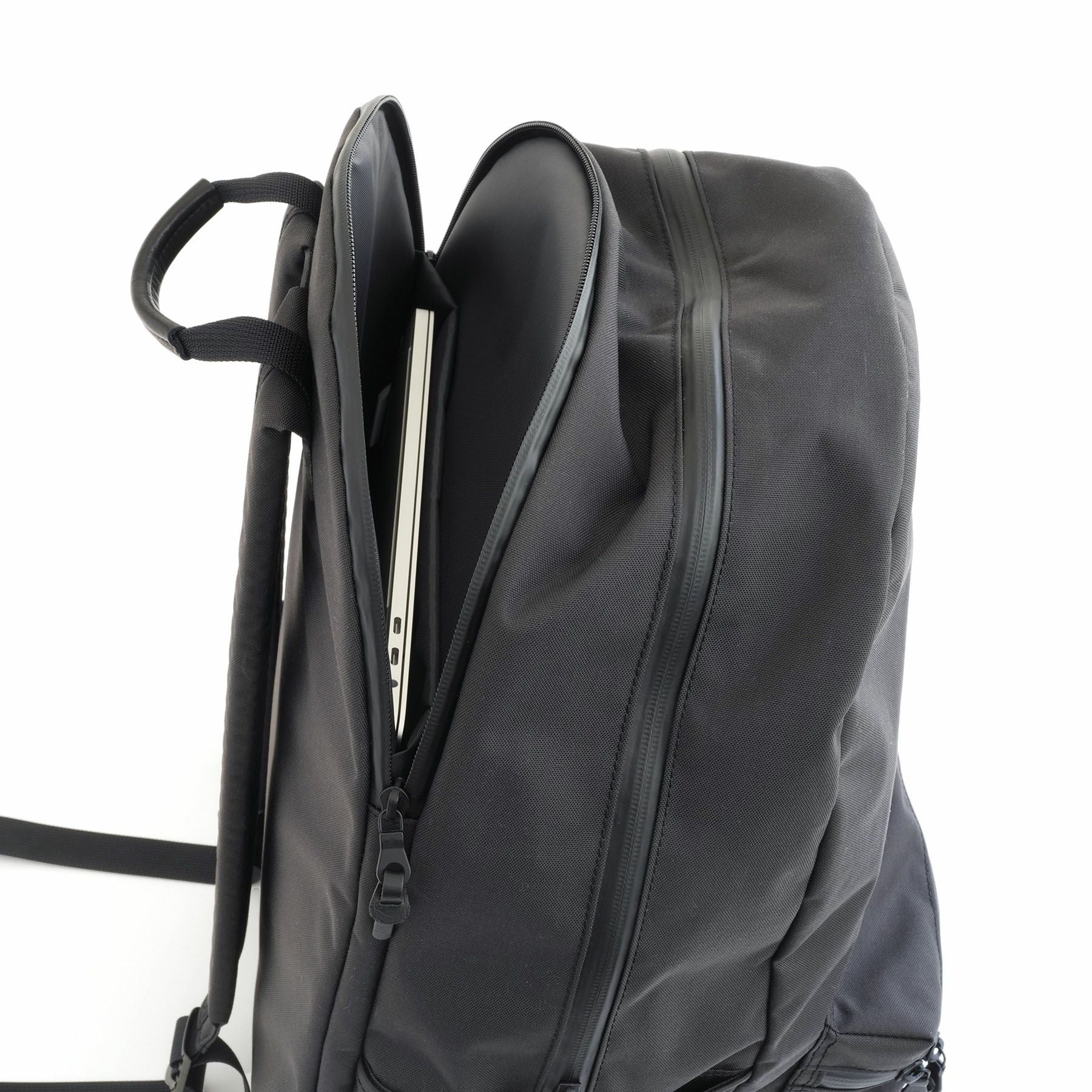 MATTE 2R LARGE DAYPACK 2ルームラージデイパック | evergreen works