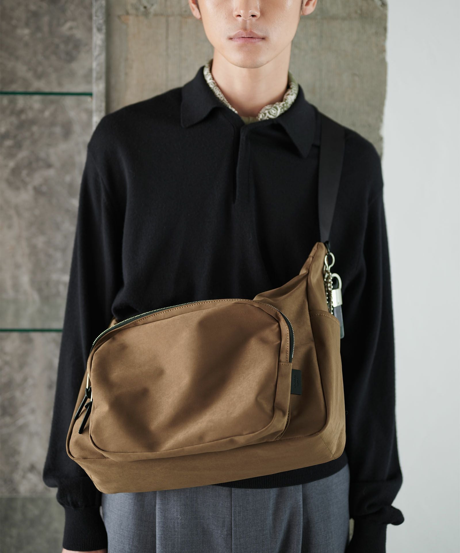 MIL CLOTH OVAL POCKET SHOULDER オーバルポケットショルダー