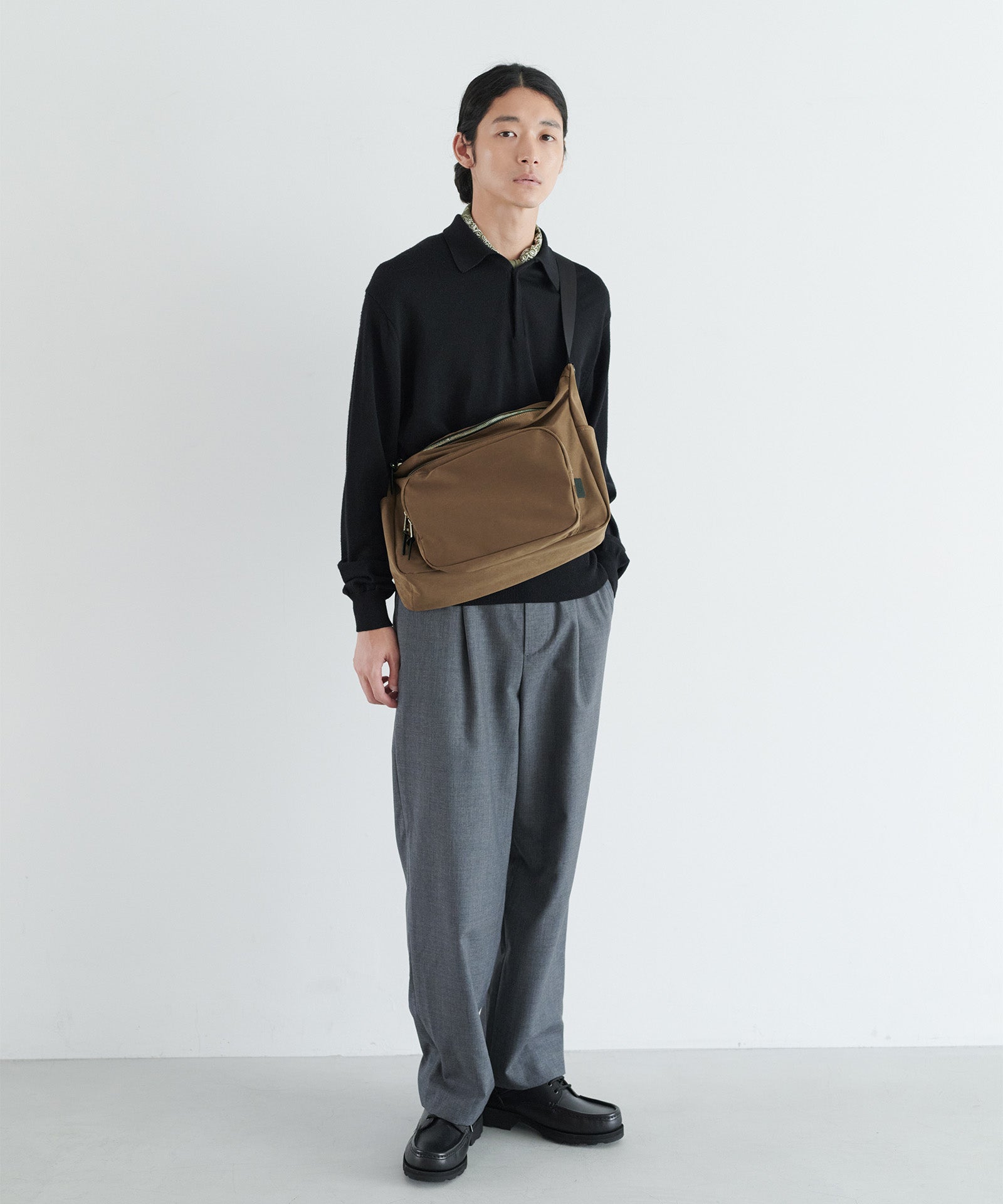MIL CLOTH OVAL POCKET SHOULDER オーバルポケットショルダー
