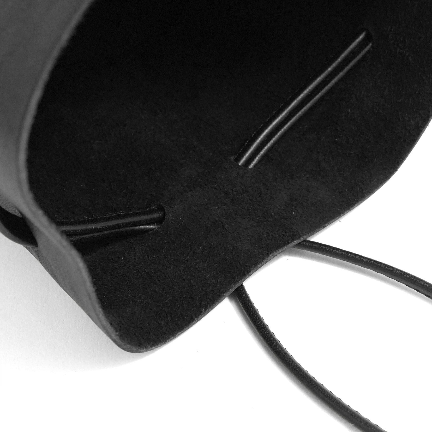 HORSE LEATHER DRAWSTRINGS POUCH S ドローストリングスポーチS