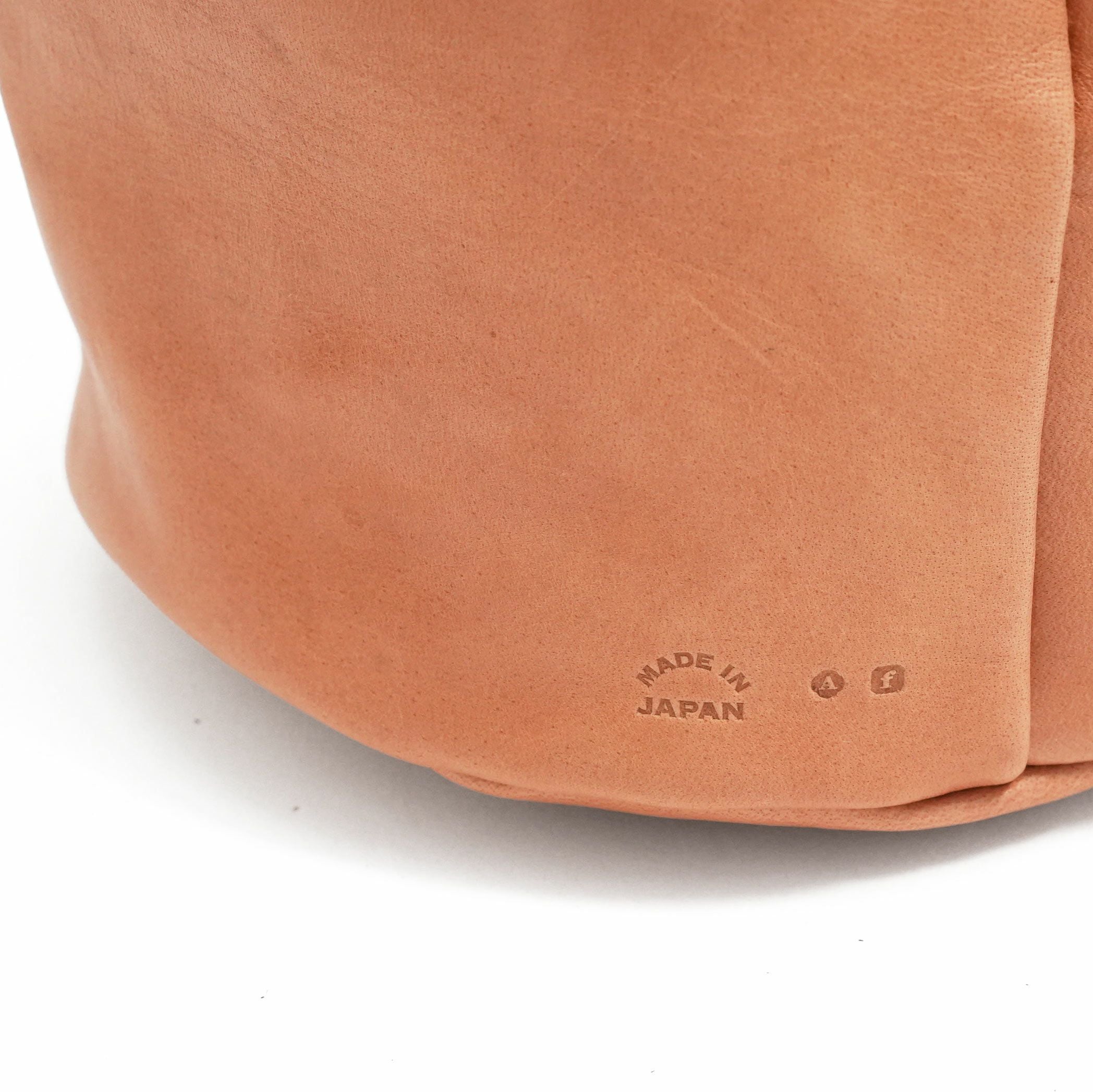 HORSE LEATHER DRAWSTRINGS POUCH M ドローストリングスポーチM