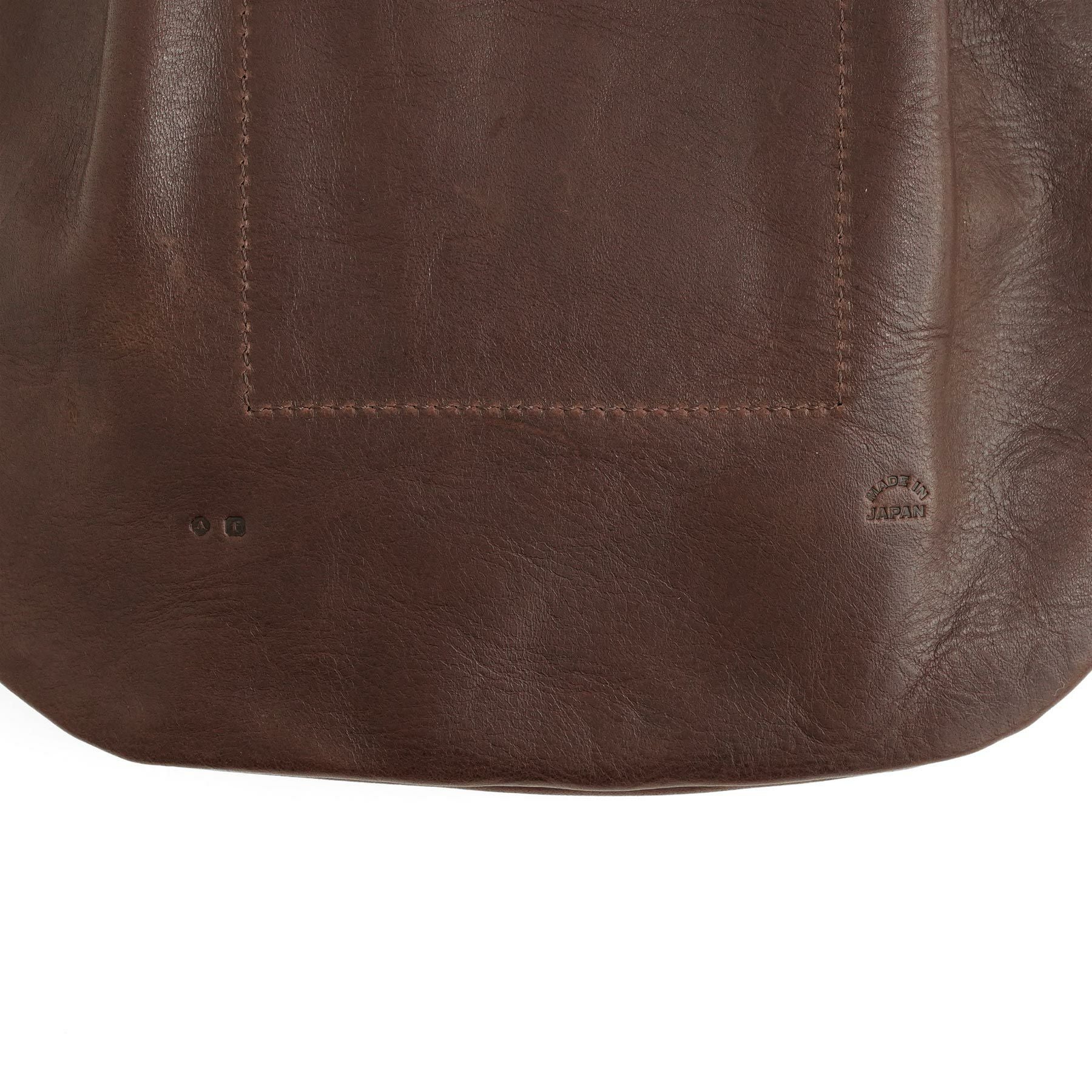 HORSE LEATHER DROP SHAPE POUCH M ドロップシェイプポーチM
