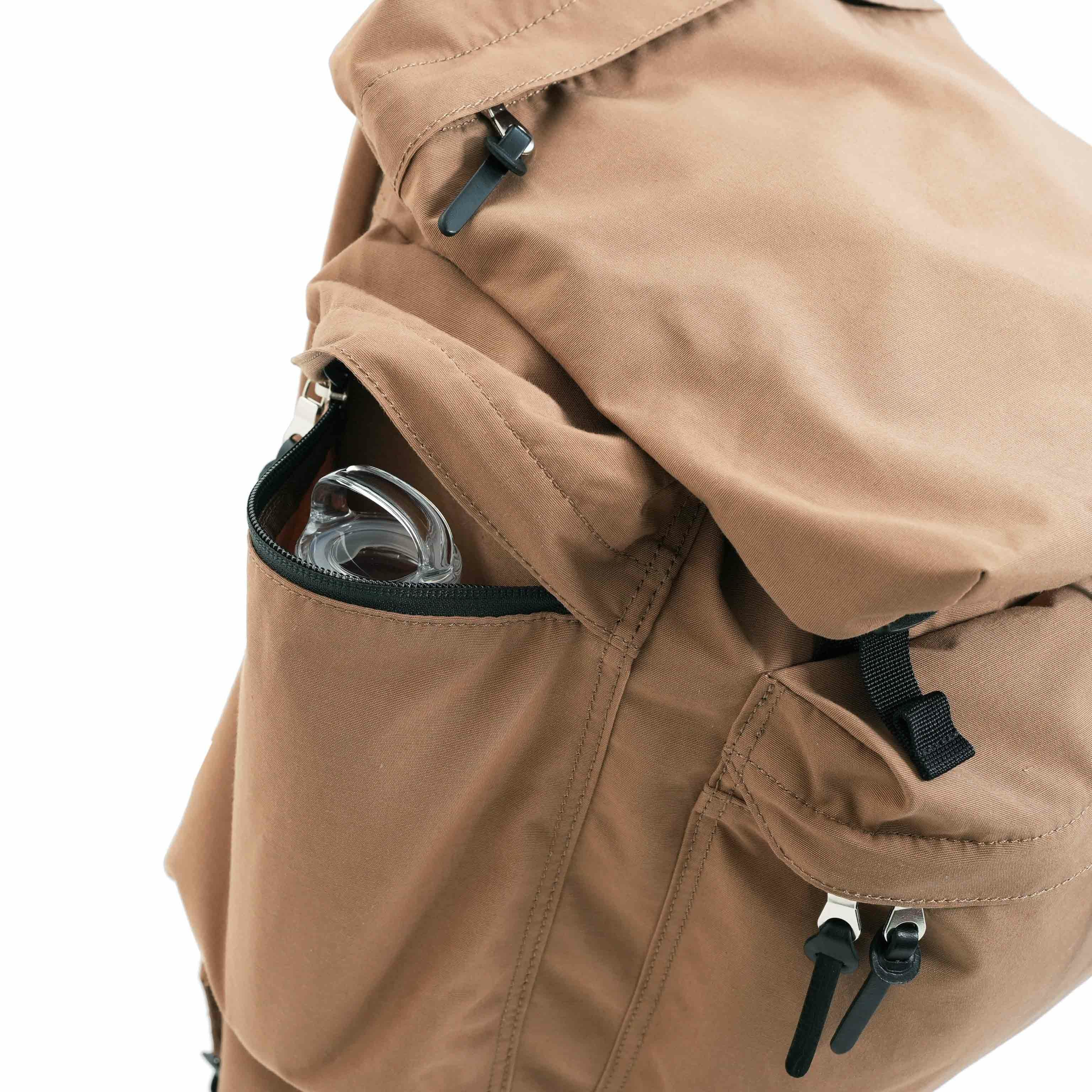 SIMPLICITY MULTI POCKET PACK マルチポケットパック | evergreen