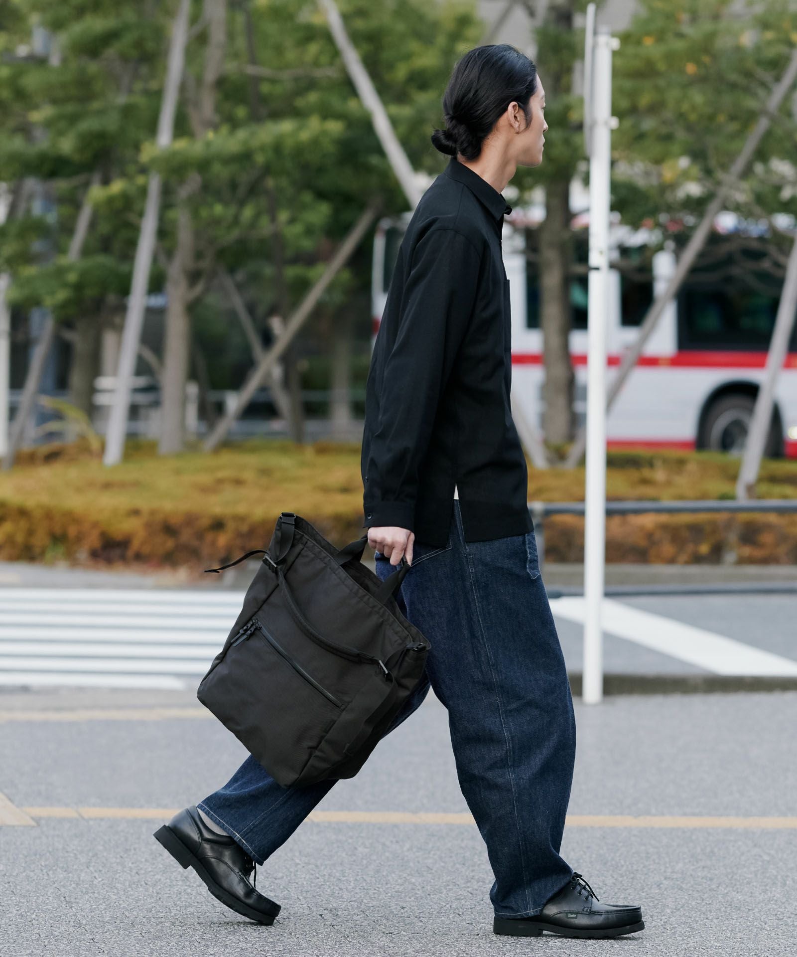yuーta Mサイズ ブラック2枚 MATTE STAND UP 2WAY TOTE スタンドアップ2ウェイトート | evergreen