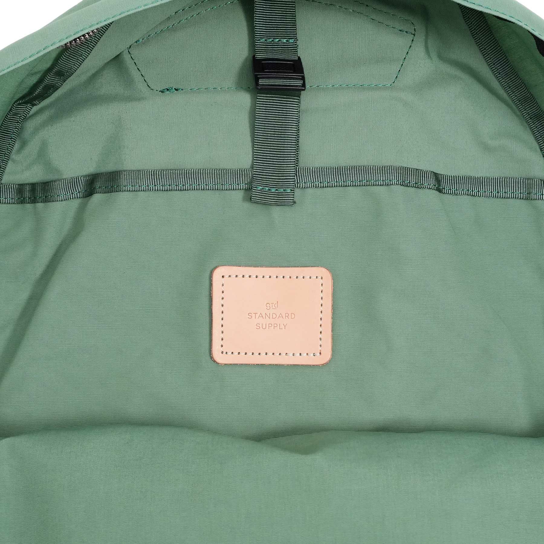 SIMPLICITY LIMITED COLOR COMMUTE DAYPACK コミュートデイパック