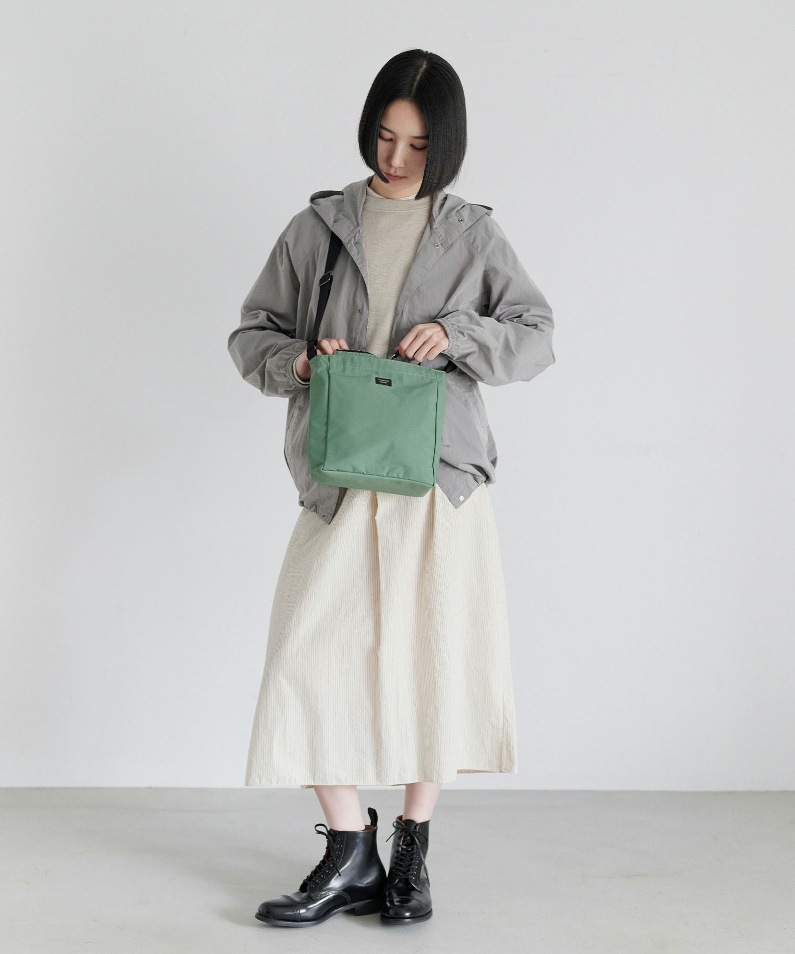 SIMPLICITY LIMITED COLOR WALKIES SHOULDER ウォーキーズショルダー